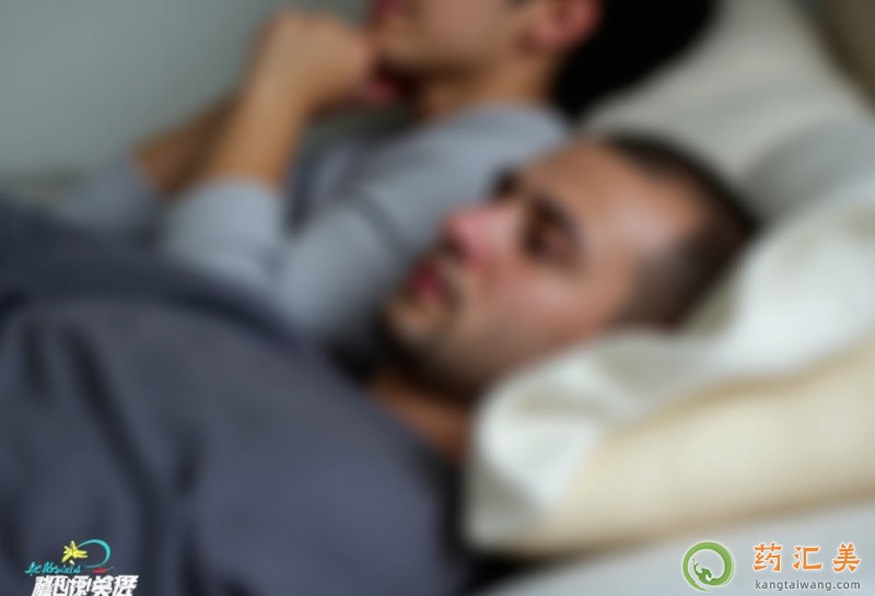 打呼嚕的3個(gè)原因 打呼嚕的3個(gè)原因