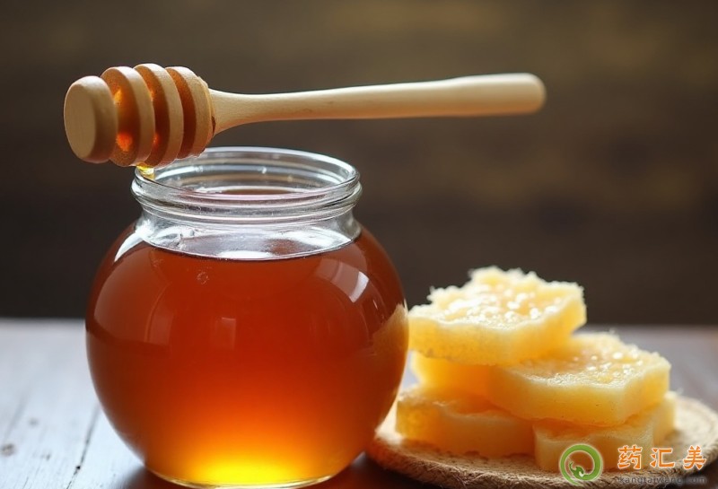 蜂蜜和什么食物相克不能一起吃 蜂蜜和什么食物相克不能一起吃