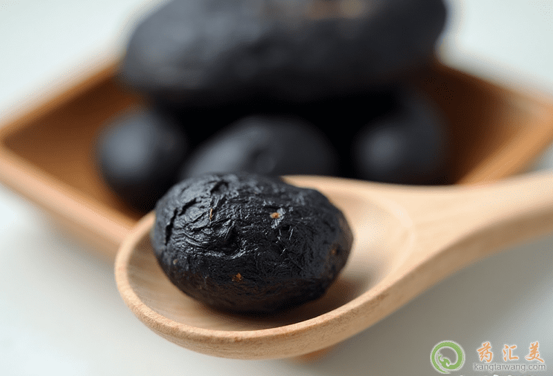 黑棗的功效與作用 黑棗的功效與作用